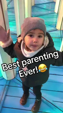 Did you hear that beat though 😂 #badparenting #glassmirrorprank #glasswallprank #funhouseprank #bestparentever 