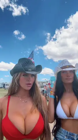 🦅🇺🇸