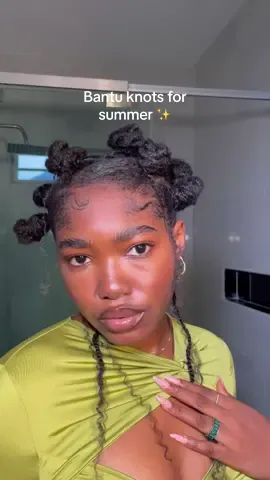 Love me bantu knots anytime any day 🥰🥰 #bantuknots #type4naturalhair #kinkyhairtutorial #viraltiktok #coilyhair #4chair #shrinkage 