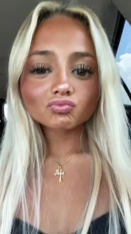 👩🏼‍🍼 #babyeyefilter #outhereinmiamiiiiii @grace 