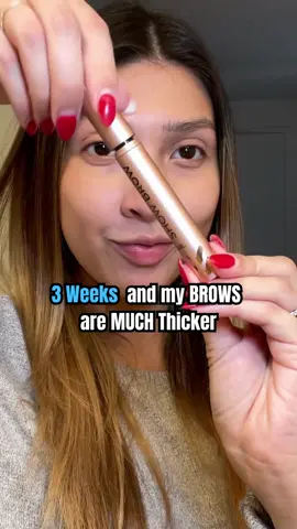 Melissa's show brow growth serum results. #eyebrowgrowth #eyebrowgrowthserum #eyebrowsonfleek #eyebrowserum