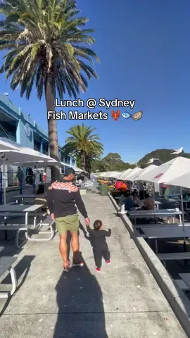 Beaut day for a lil fam lunch outing at Sydney Fish Markets 🦞🐟🦪 #sydney #sydneyfishmarket #sydneyfishmarkets #seafood #sydneyseafood #sydneyseafoodmarket #oyster #oysters #fish #lobstertail #thingstodoinsydney #syd #sydneyaustralia #sydneycity #geedup #geedupco #geedupsyd 