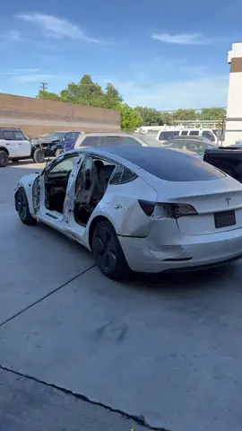 First thing you gotta do after you buy a salvage tesla is see if it takes a charge #tesla #itsmedrauto #fyp 