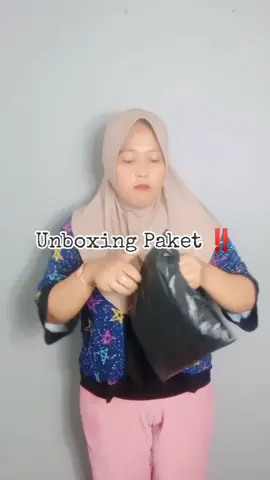 oneset murah 60ribuan aja udah cakep pwooool yuk cek keranjang kuning #onesetmurah #onesetkekinian #onesetcrinkleairflow #unboxing #unboxingpaket 