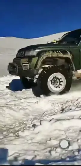 BJ40 conquers snow and ice terrain - #chinaoda #offroad #car