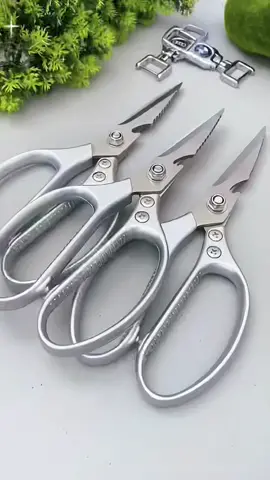 #scissors SK5 Scissors: This stainless steel chicken bone scissors are very useful for picking up chicken, duck, and fish meat. They are just right and can be easily cut off
