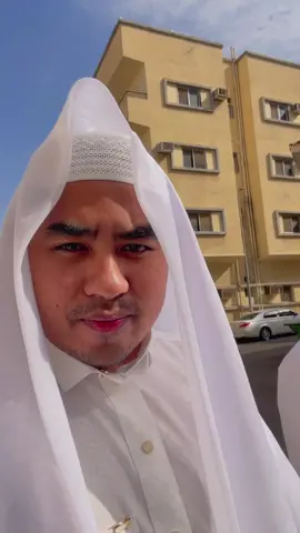 Bismillah, Allah tidak memanggil orang-orang yang mampu, tetapi Allah memampukan orang-orang yang terpanggil Do’a saya selalu untuk saudara-saudariku yang blm pernah ke Baitullah untuk segera memiliki rizki dan kesempatan beribadah haji ataupun umroh 🤲🏻🤲🏻 Aamiin #motivasisedekah #motivasi #mekka #mecca #madina #raudah #kabah #baitullah #indonesia #kalsel #fyp #haji #umroh #fyp #fypシ #fypシ゚viral #tanahbumbu #borneo 