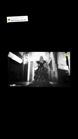 Respondendo a @laryssaolliver1 Lisa-Lalisa MV Completo #blink#blackpink#lisa#bielpink15_ofc#lalisa 