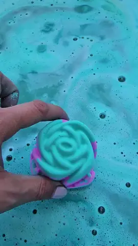 Rose bath bomb in Candy Soak scent #bathbombinwater #bathbombsoftiktok #bathbombaesthetic #aesthetic #behindthescenes #video #2023 #follow #followformorevideo #rainbow #madewithme #explore #like #howto #happyathome #socute #handmade #craft #mycraft #tiktokfamous #trend #tiktok #tiktokers #tiktokgallery 