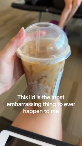 Dont even get me started on the straw #starbucks #airport #starbucksairport #fyp #embarrassing 