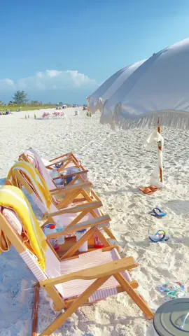 The perfect beach trip beach 🏖️  #thecabanaclub #passagrillebeachfl #flbeaches #beachsetup #beachday #floridabeaches #riotswimwear 