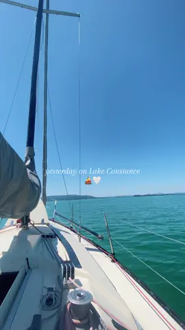 went sailing for the first time🤍⛵️ #sailing #europesummer #dayinmylife #Vlog #lakeconstance #fyp 