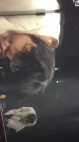 Pernah gempar di tiktok, kasian yoongi pingsan kecapean🥹. Bang ga usah di gotong, napas buatan ja  mau ga🥲#agustd #suga #yoongimarryme #bts_official_bighit #agustd_suga_tour #suga_agustd_tour_seoul 