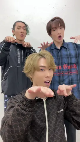 「Vroom Vroom Vroom」 - Iwamoto Hikaru / Tatsuya Fukazawa / Ryota Miyadate #SnowMan #iDOME #VroomVroomVroom #挑め自分らしさに #岩本照 #深澤辰哉 #宮舘涼太 #NewMusic 