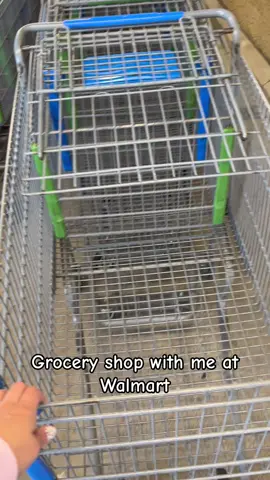#shopwithme #momtok #groceryshopping @Walmart 