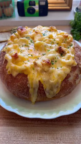 Lobster Mac &Cheese ⏲️🎞🤎 nestled inside a bread bowl ❀*ੈ✩‧₊˚ full recipe will be posted this week! 
