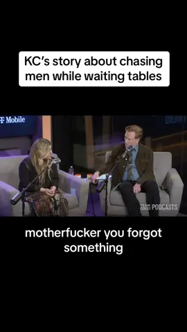 Geez… she was bold #kellyclarkson #funny #conanobrien #podcast #fyp #waitress #chuldhood #money #bold 