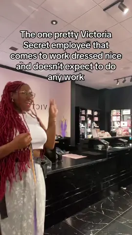 I promise i do work y’all, i just look pretty while i do it😭😭 plus when you look pretty they dont give you as much work🤭 #victoriassecret #PINK #greenscreen #CapCut #foryoupage #pridemonth #4upage #foryou #trending #phillytok #fyp 