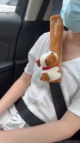 Installing this # seat belt shoulder pad cover in the car is no longer afraid of grinding clothes, so it's convenient and practical to le neck #cargood #carsupplies #carspecialist #carspecial 