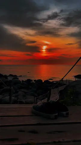 #covre #music #chill tại sao tôi lại 1 mình..?#fyp #lyrics 