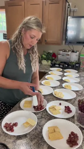 #DaycareSnack for 14 kids and trying my new grape cutter!! 🍇  #daycareprovider #inhomedaycare #kidsnack #daycare #SnackTime #grapecutter #fyp #daycarechronicles101 #workathomemom 