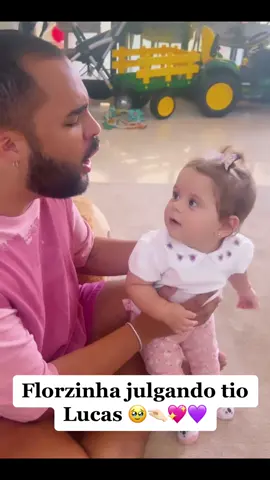 Maria flor julgando tio lucas🤣🤣🤣🤣 #virginia #mariaflor #mariasbaby #comedia #videosvirginia #virginiaezefelipe #zefelipe #lucasguedez #infantil #Love #fypシ #viral #baby #vblog #foryoupage #foryou 