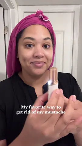 I've been using this little electric razor for 6 years 🥰 hair doesn't grow back thicker and I much prefer it over waxing :)   #LifeHack #tiktokbeautyhacks #blackcreators #facewax 