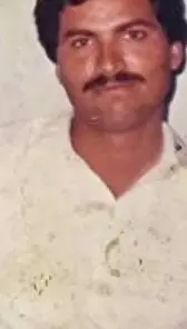 پاپا آپ کی لاڈلی تھک چکی ہے۔۔۔ 😥 کھبی کھبی خواب میں آ کر دلاسہ دے دیا کرو😥😢