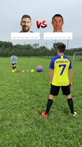 MESSI vs RONALDO Challenge ! 😮⚽️ Qui est le meilleur ? #starfreestyle #football #sportstiktoks #ronaldo #messi 