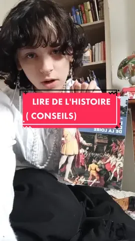 Évidemment vous êtes libres de lire ce sue vous voulez, ce sont simplement des conseils pour aller plus loin :) #histoire #historiographie #liredelhistoire #livrehistorique #livrehistoire #BookTok #fyp #ptp #pourtoi #histoiredefrance #histoiretok #history #historytok #historyenjoyer #revolutionfrancaise #moyenage 