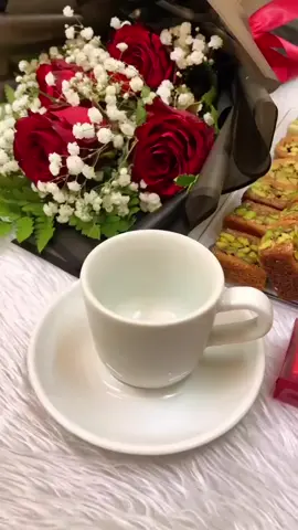 #اكسبلور #اي الله يعيش حياتك#تسلمي يا احلى صديقه في الدنيا#💋💋💋💋 