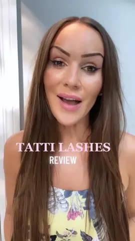 Girls these #tattilashes are so beautiful and so easy to put on i am obsessed 💞 I got the ✨AU NATURAL✨ #lashes #fyp #fypシ゚viral #BeautyTok #beautytips #foryoupage #foruyou 