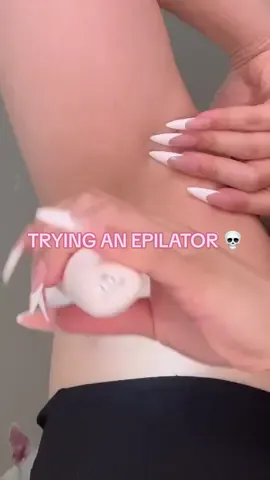 first time using an epilator and it was less painful than getting a brazilian wax 😫 #AD @Braun Beauty get 10% off thru link in bio with code “NIKKIL10” 💖💖