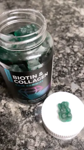 🧸💙Biotin & collagen hair gummies #rawsci #rawsience #collagen #biotin #healthyskin #healthyhair #hairgrowthtips #skintips #strongnails #healthbenefits #supplement #vitamins #healthtips 
