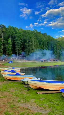 🥰CONSIÉNTETE 🥰 Laguna Larga en los Azufres, Michoacan.  📍Salimos de Querétaro 📆Domingo 13 de Agosto  COSTO POR PERSONA:  $550.00 Menores de 4 años GRATIS en piernas de papás.  📌INCLUYE: 🚌Transporte redondo.  🎟Entrada a las instalaciones.  🚑Seguro de viajero de transporte.  🕌Visitamos Taj Majal Mexicano. 🥖Visita para compra de pan en Acambaro.  🗣Coordinador de Viaje. 🔹Tendrás acceso a: 🧖🏻‍♀️Albercas de agua termal azufrada de más de 40° 🚿🚽Baños, tienda, regaderas y asadores.  ‼️Reserva tu lugar con $300.00 p/p y ve pagando poco a poco‼️ 📲Envía WhatsApp para mayores informes y reservaciones: 💁🏻https://wa.me/message/2TR72M5O3UBOI1 👩🏻4425093032  https://wa.link/6ber4x 👩🏻‍🦱4425409587 https://wa.link/5capke 👩🏻 4421069389 https://wa.link/vre44y 👩🏻4421072920 https://wa.link/oximiv 👩🏻 4423588071 https://wa.link/oasndd 👩🏻4421140415 https://wa.link/lti53d 👩🏻4422394391 https://wa.link/quxkpr -No tengo los derechos de la música.