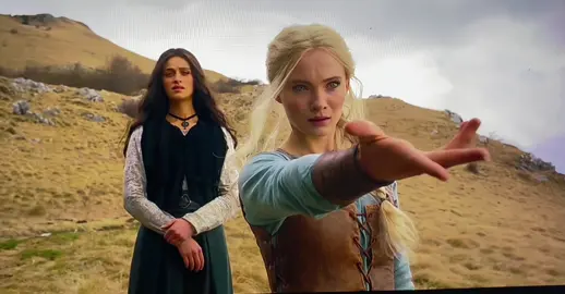 Ciri’s earth power. 🤎💚🌿🍃 #thewitcher3  #netflixseries #netflix #yenneferofvengerberg #yenneferandgeraltedit #fyp 
