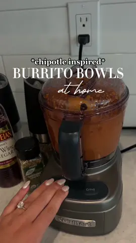 save for an easy lunch or din idea🤍 honey vinagrette recipe from once upon a chef 