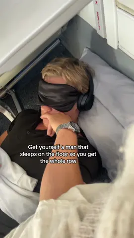 10/10 #funny #boyfriend #airplane 