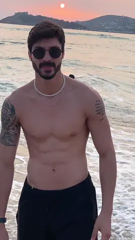 Good day ! #foryoupage #viral #bodygols #arda #fitnessmotivation #pourtoi #arabictiktok #fitnesmodel 