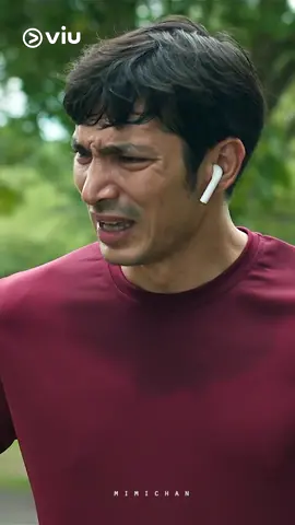 harus inget ini tuh bapak orang😀 nonton di viu yaa, besok end #marriagewithbenefits #abimanaaryasatya #mwbdiviu  
