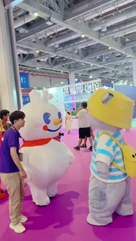 gặp ai cũng chọc ghẹo hết , nản mấy ông này quá 😂 #fpy #xuhuong2023 #rapviet #cutebaby 