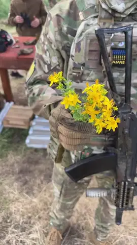 Ukrainian soldier dancing #ukraine #ukraine🇺🇦 #soldier #dancing 