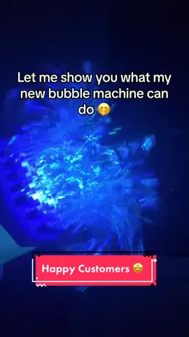 Let me show you what my new bubble machine can do🤭 #bubblemachine #bubbleblaster #bubbles #bubblegun #toys 