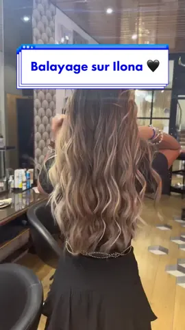 OMG vous aimez notre dernière transformation ?? Merci @ilona🖤 (ig : sistrroomcoiffure) #fyp #pourtoi #coiffeurtoulouse #tendance #balayage 