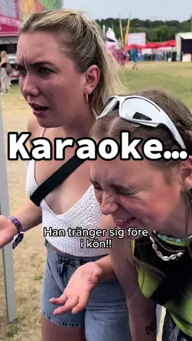 I betalt samarbete med @Visa Karaoke går alltid hem 😉 #VisaLolla #Lollastockholm #Lollapalooza2023 #Lolla2023 #reklamVisa
