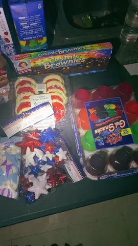 Get ready with me at nap time for our class 4th of July Party ❤️🤍💙🇺🇸#Summer  #4thofjuly #daycare #party #classparty #getreadywithme #america #fun #summervibes #teacher #school #childcare 