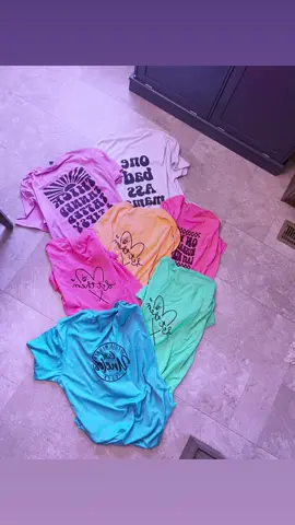 Shout out for the orders this week! Thank you to all my supporters ♥️ #workingmomdreams #tiktokshop #shirts #fridaynight 