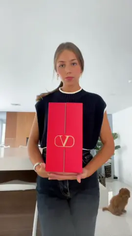 thankyou so much @Valentino.Beauty 💋💄  #valentinobeauty #giftedbyValentino #rosellovalentino #fyp #microinfluencer 