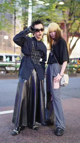 18 all black #Tokyo street styles we shot in #Harajuku recently, with lots of #RickOwens #KissBoots, #KeiNinomiya & #CommeDesGarcons! #fashion #style #StreetFashion #darkfashion #StreetStyle #原宿 #ノワール ケイ ニノミヤ #リックオウエンス #ヨウジヤマモト #コムデギャルソン