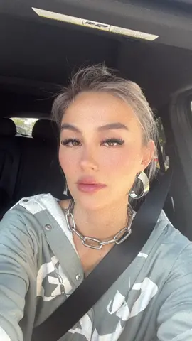 IT’S OUT ON ALL DIGITAL PLATFORMS!! 🥳🥳 #AGNEZMOxCIARA #AGNEZMO #GETLOOSE 
